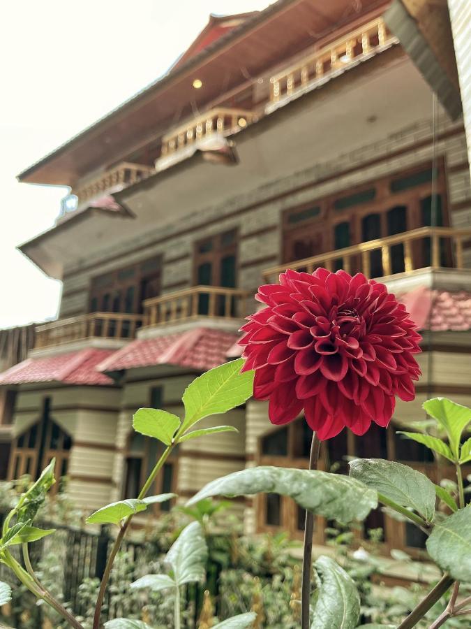 Hotel Anupam By Mid Orchard, Kasol Esterno foto