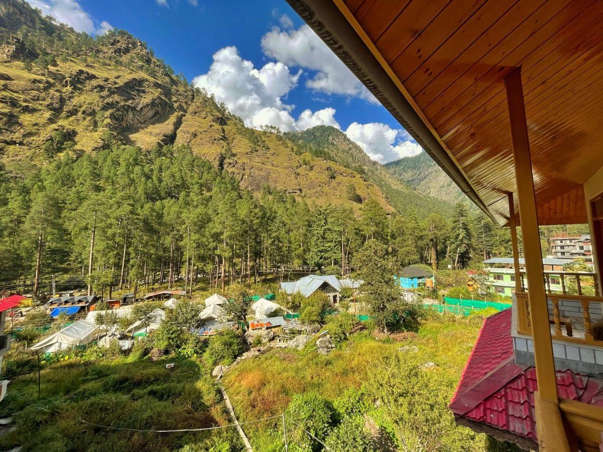 Hotel Anupam By Mid Orchard, Kasol Esterno foto