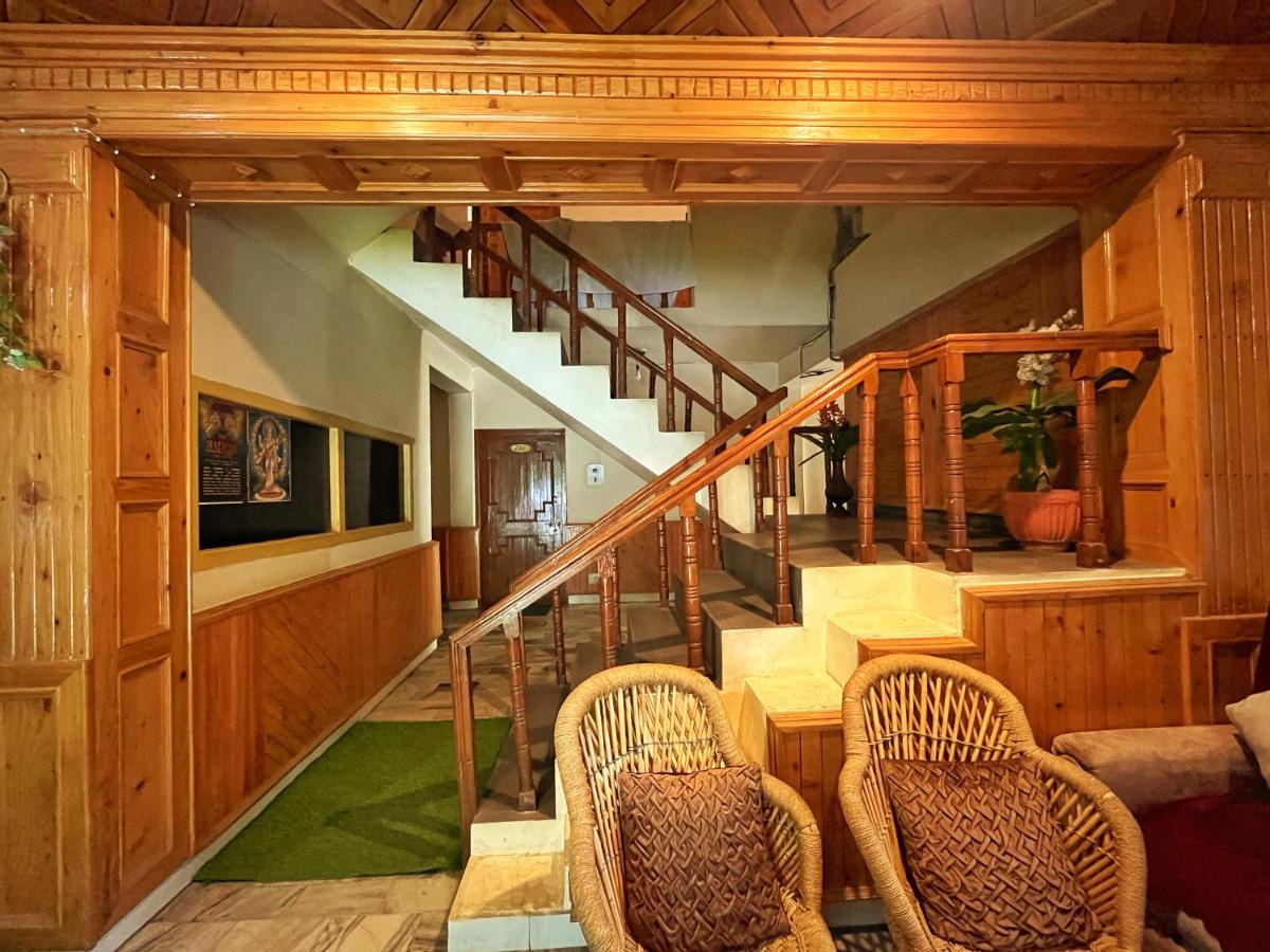 Hotel Anupam By Mid Orchard, Kasol Esterno foto