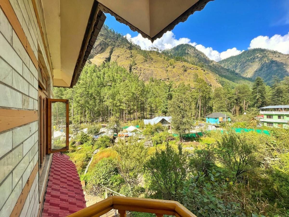Hotel Anupam By Mid Orchard, Kasol Esterno foto